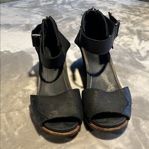 Sorel wedge sandal. Size 11. Fair condition